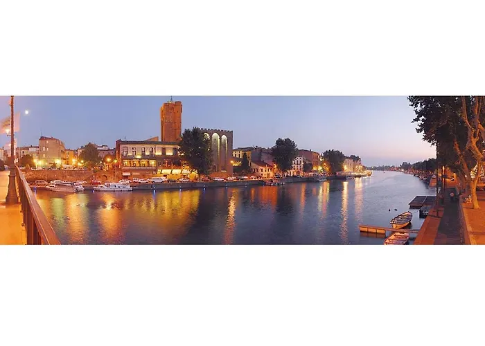 Mobilhome Climatise 3ch 6p Dans Parc Des 7 Fonts * アグド